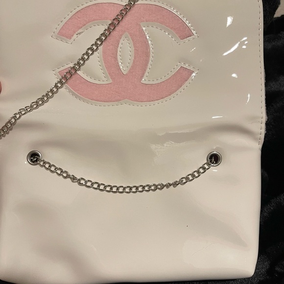 Beauty makeup item Precision item. Gorgeous - Picture 2 of 4